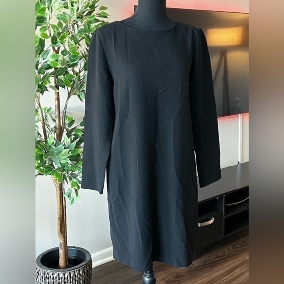 Theory long sleeve dress - Picture 1 of 6